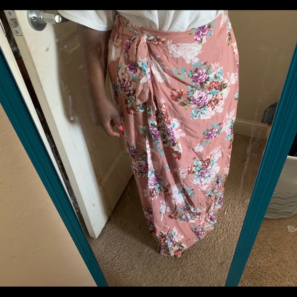 Maxi skirt